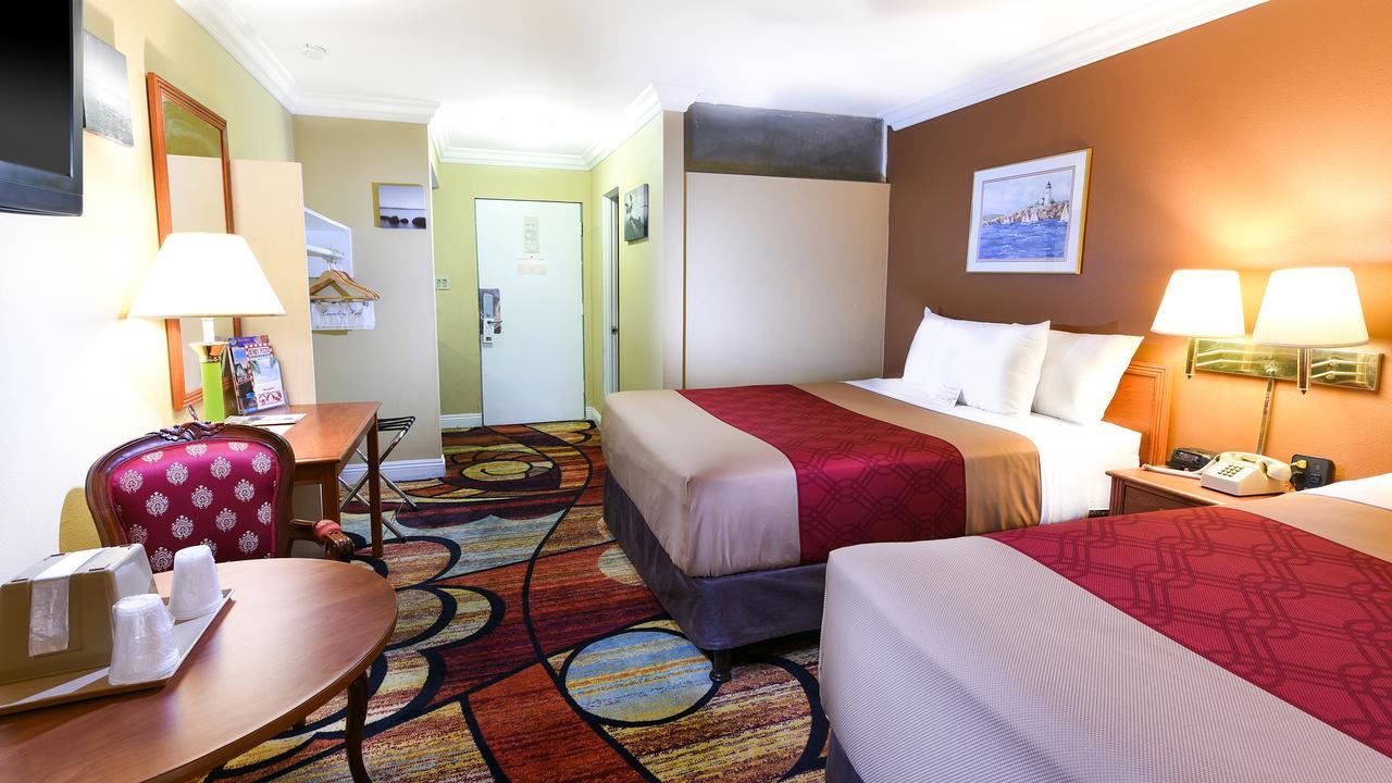 Vagabond Inn Long Beach Bagian luar foto