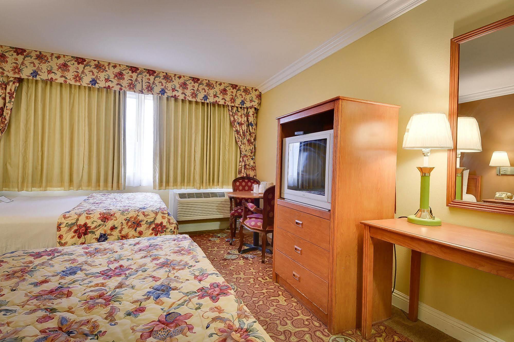 Vagabond Inn Long Beach Bagian luar foto