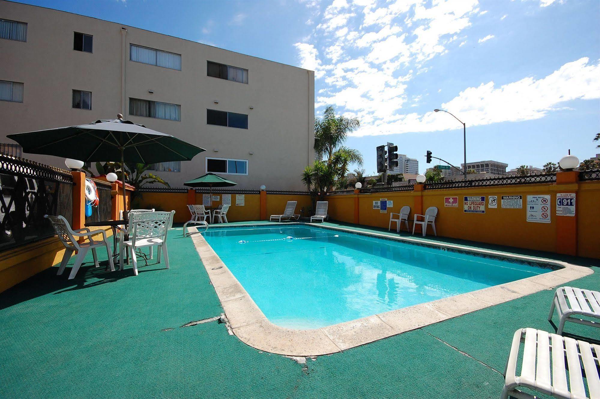 Vagabond Inn Long Beach Bagian luar foto